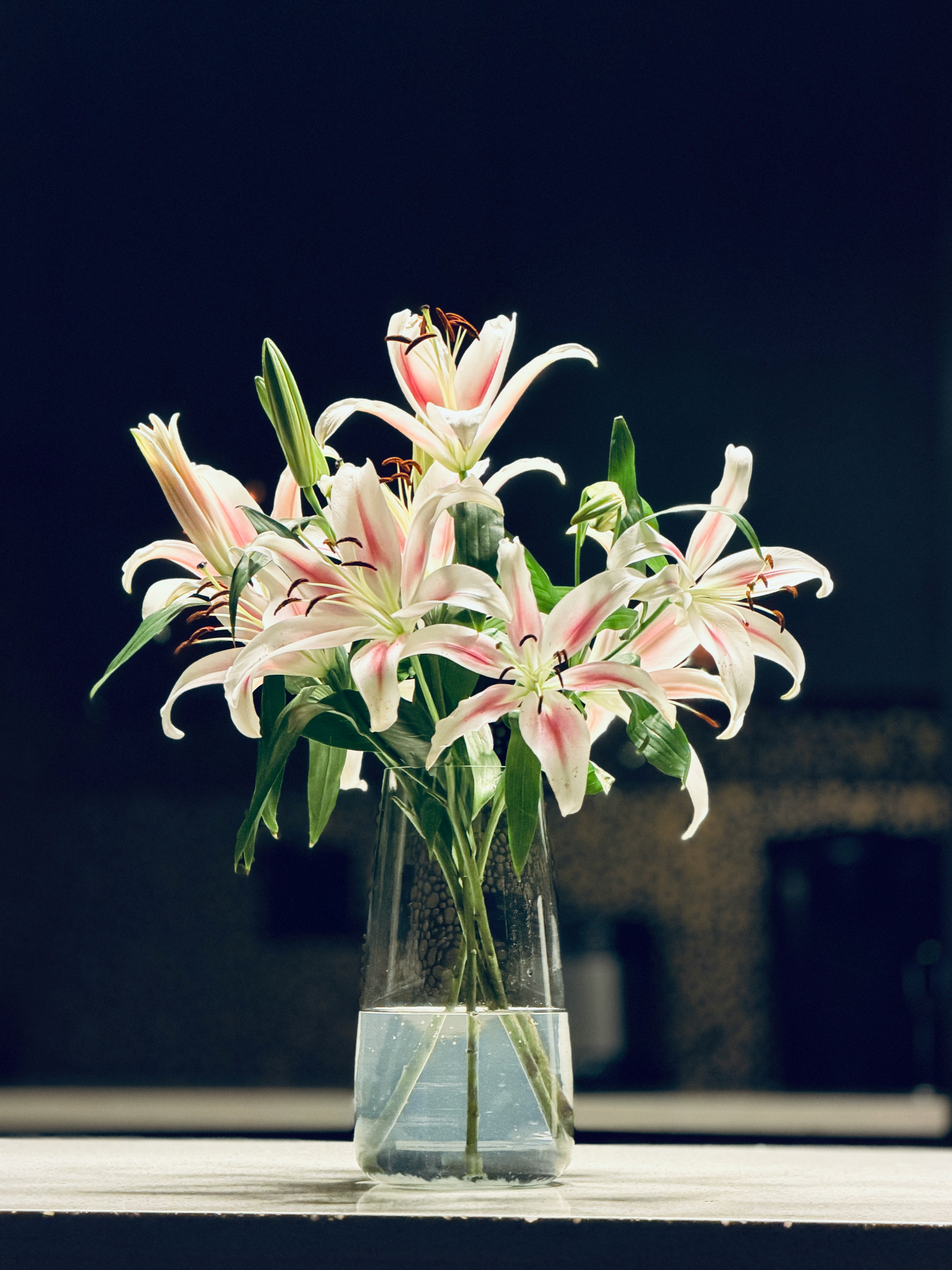Elegant Lily Bouquet 014